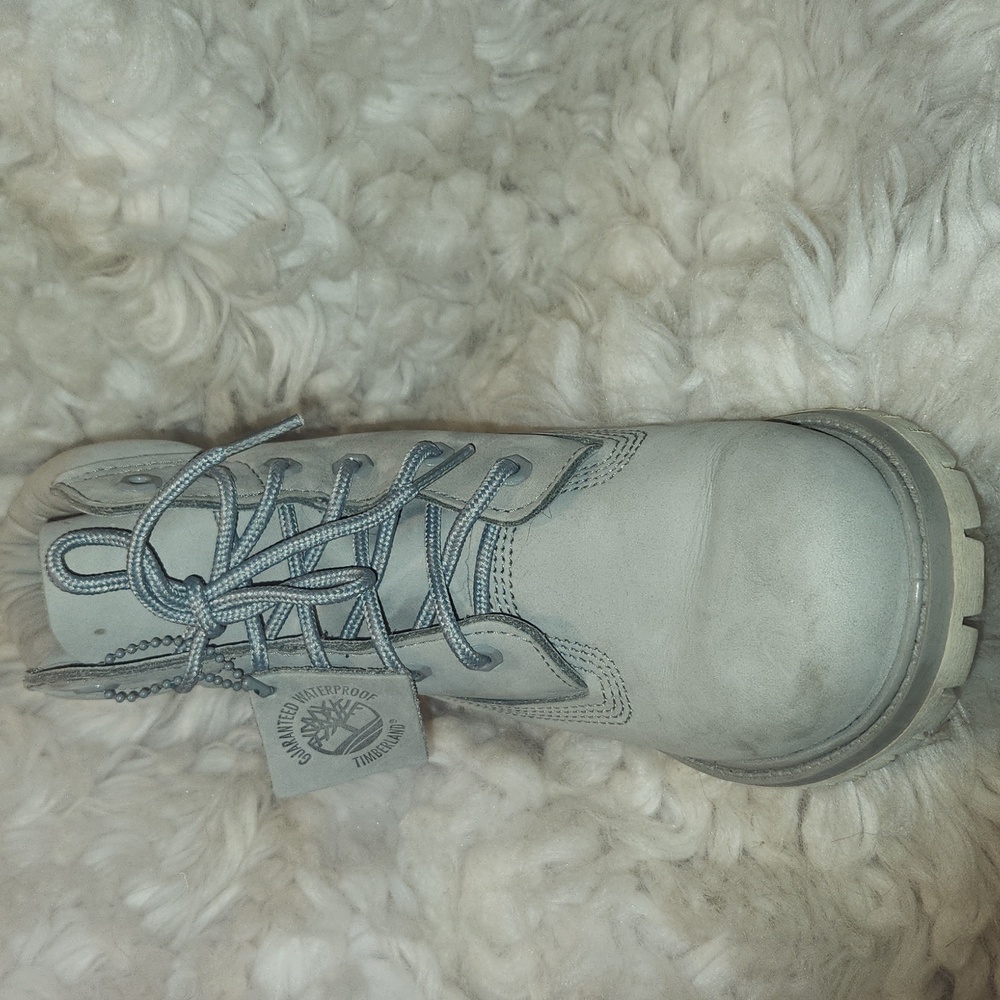 Timberland 6" Boots Womens (8) - Picture 2 of 14
